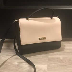 Classic Kate Spade crossbody bag